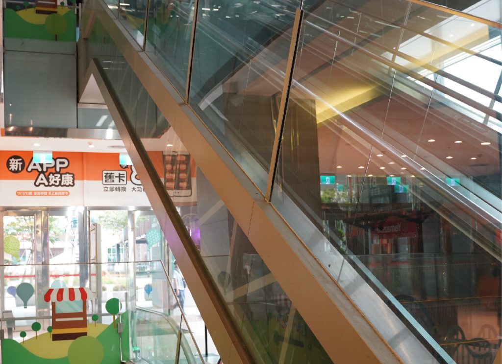 電梯5-01